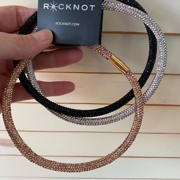 Rocknot set of 3 magnetic clasp chokers - Picture 11 of 16